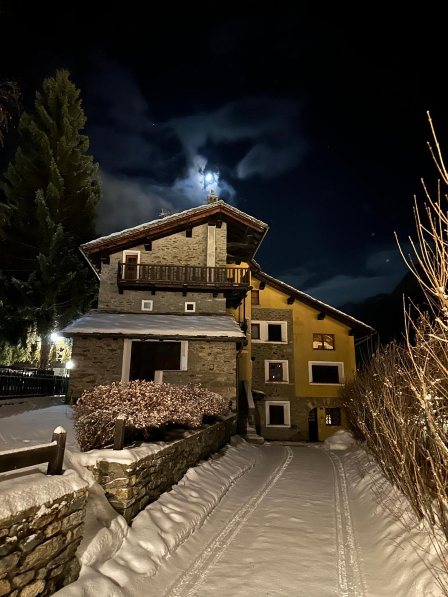 Villa Costa Da Lori กอนเญ ภายนอก รูปภาพ